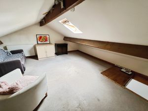 Loft - click for photo gallery